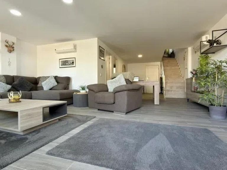 Property thumbnail 24