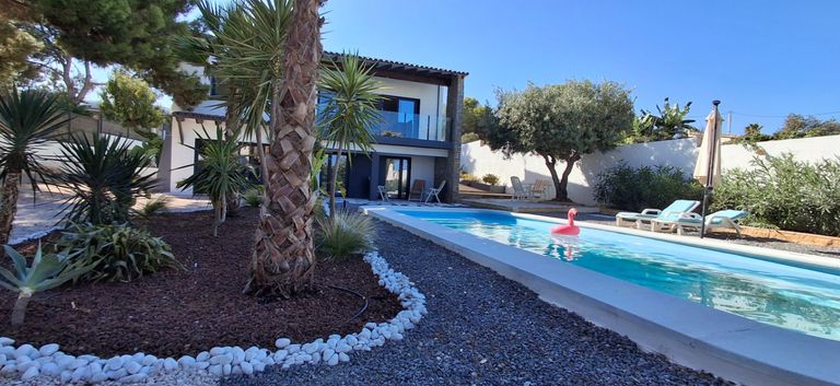 Property thumbnail 2