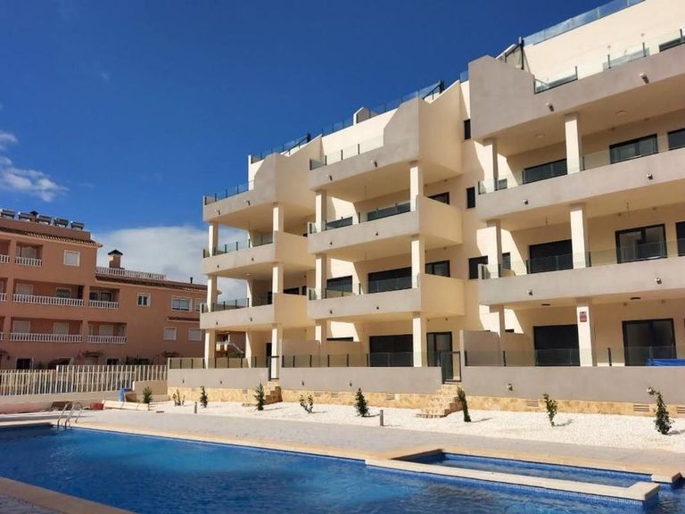 Property thumbnail 1