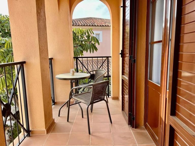 Property thumbnail 1