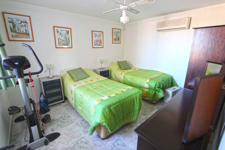 Property thumbnail 23