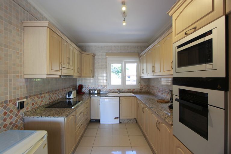 Property thumbnail 30