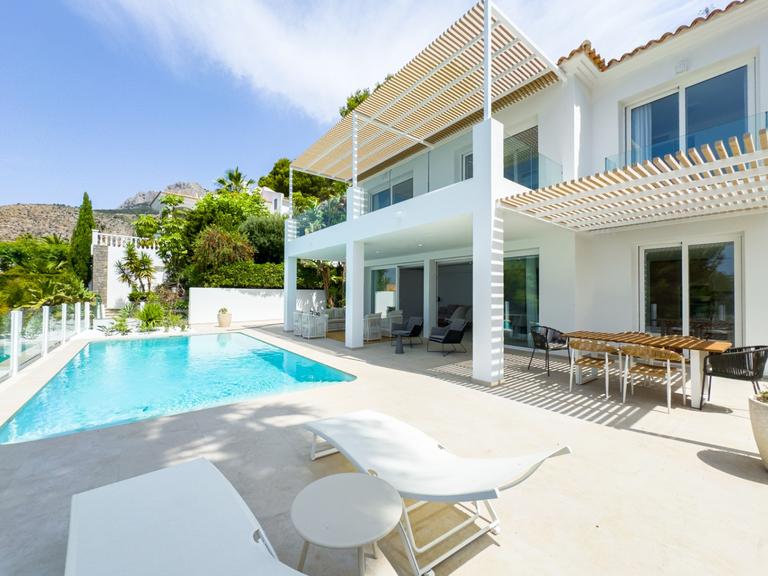 Property thumbnail 2