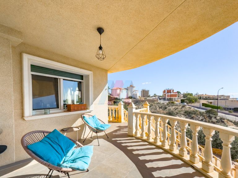 Property thumbnail 7