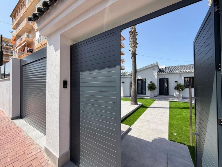 Property thumbnail 2