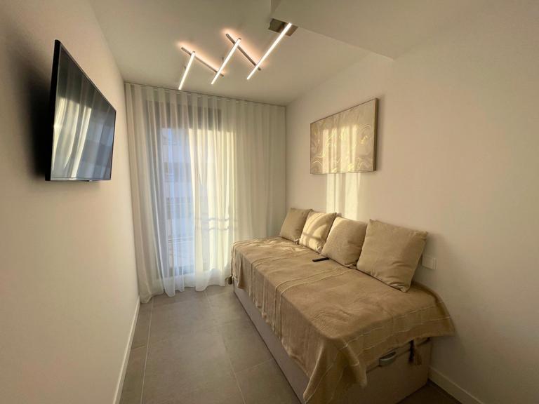 Property thumbnail 14