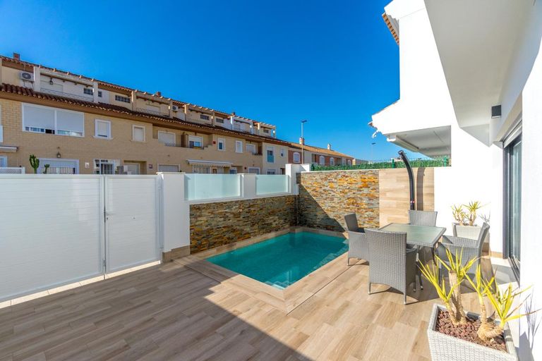 Property thumbnail 17