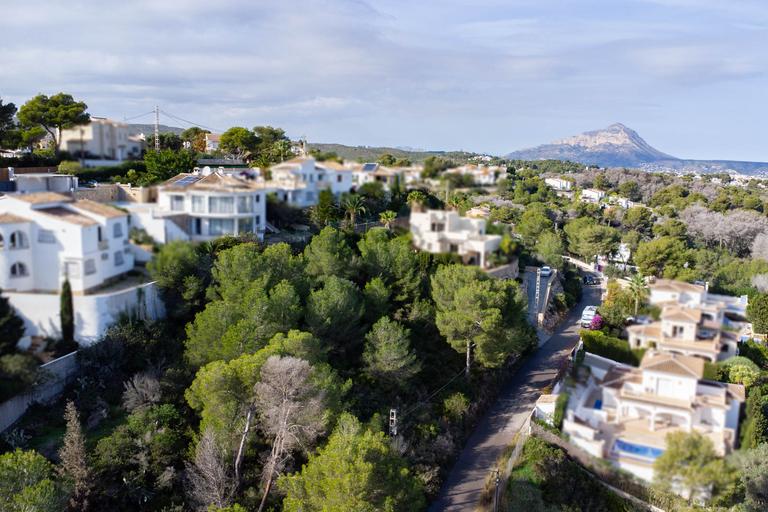 Property thumbnail 4