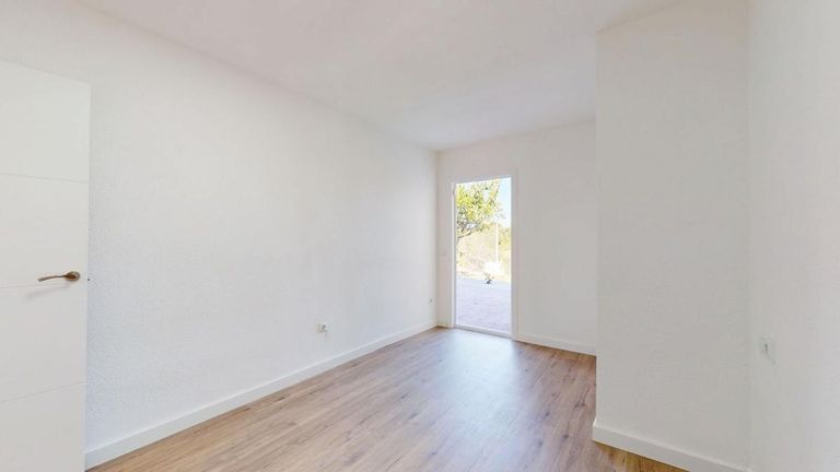 Property thumbnail 19