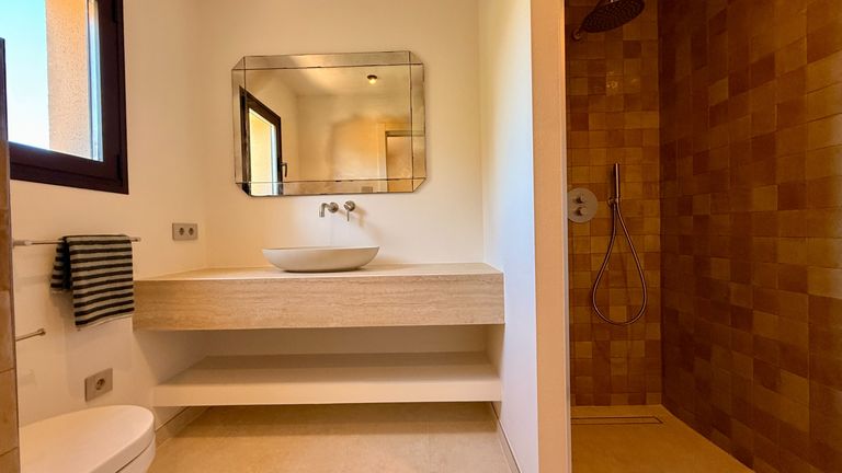 Property thumbnail 15