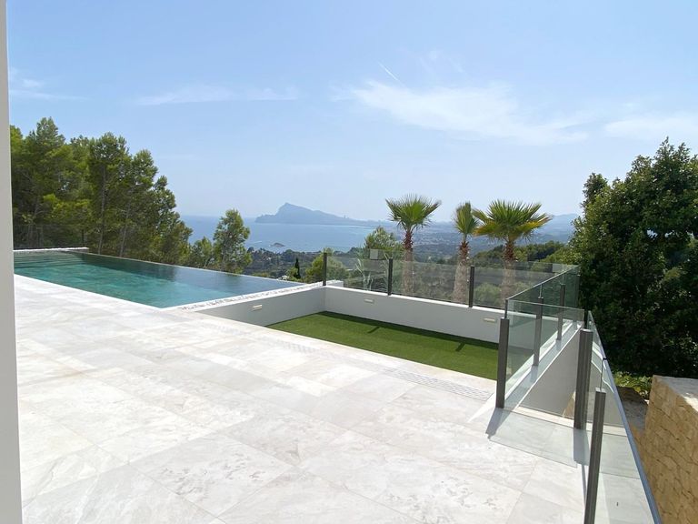 Property thumbnail 7