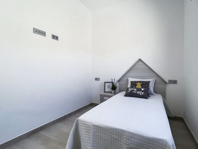 Property thumbnail 21