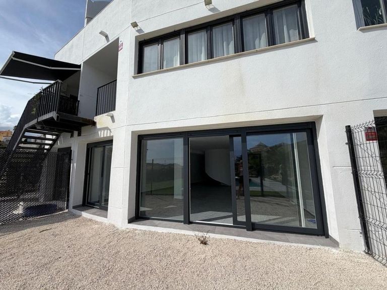 2 bedroom Apartment in Costa Blanca, Costa Blanca - Property VC552960