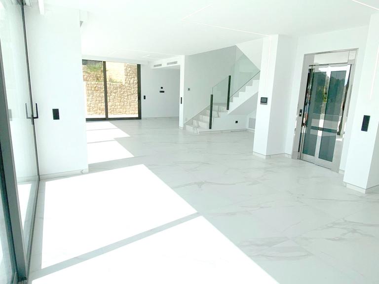 Property thumbnail 32