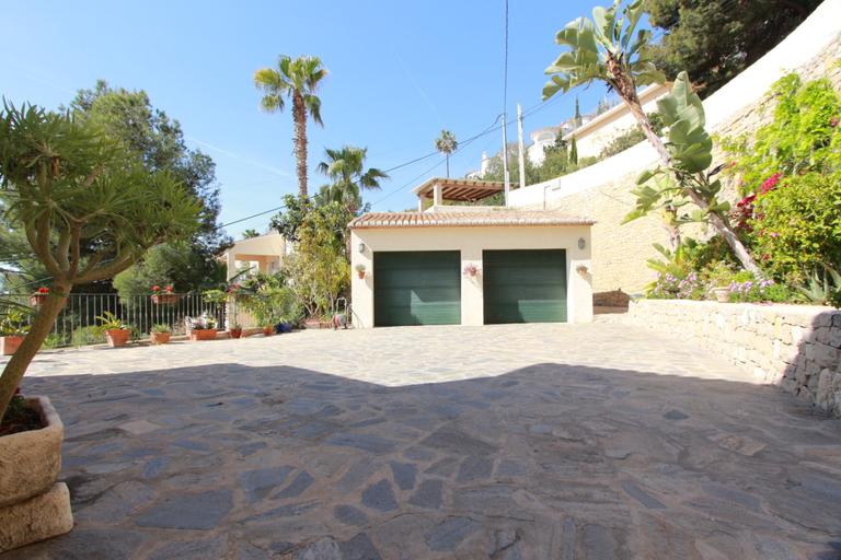 Property thumbnail 42