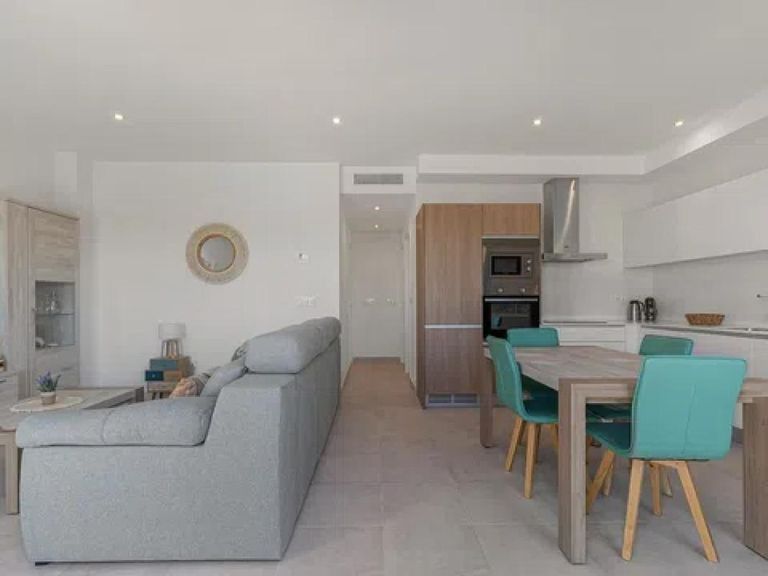 Property thumbnail 12