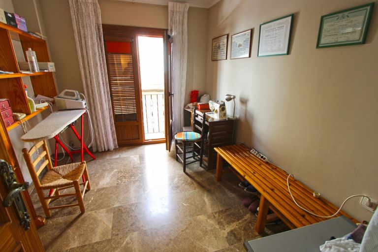 Property thumbnail 10