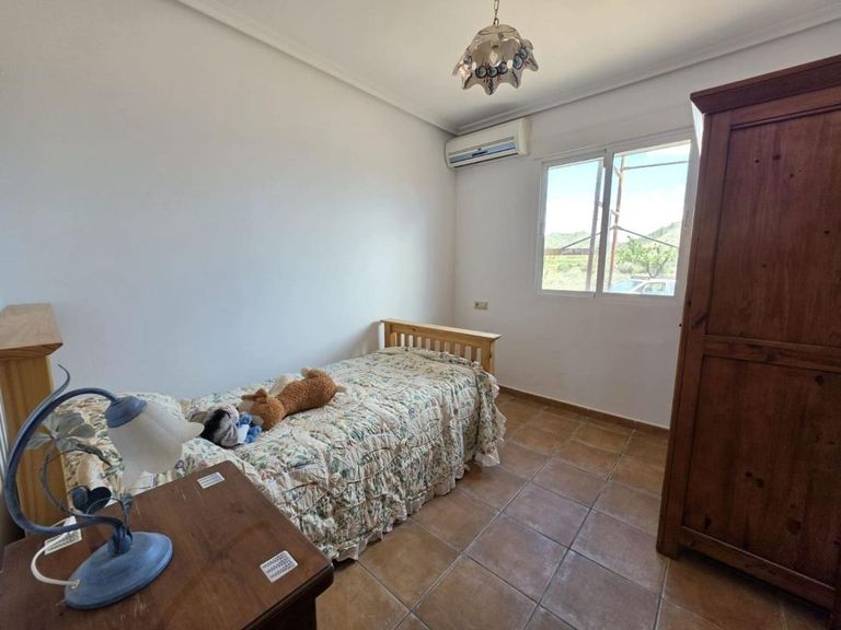 Property thumbnail 14