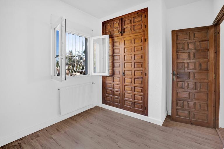 Property thumbnail 7