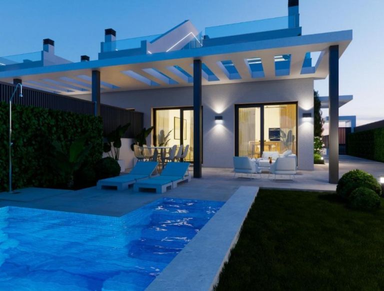 Property thumbnail 8