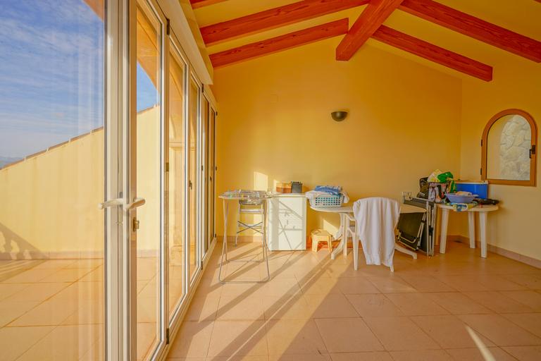 Property thumbnail 35