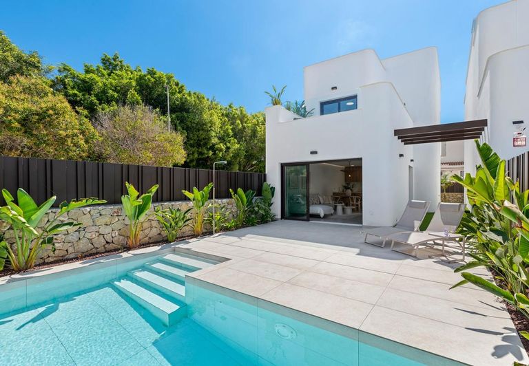 Property thumbnail 9