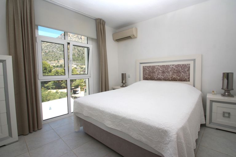 Property thumbnail 17