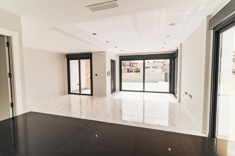 Property thumbnail 14