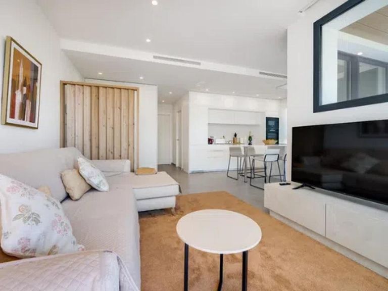 Property thumbnail 8