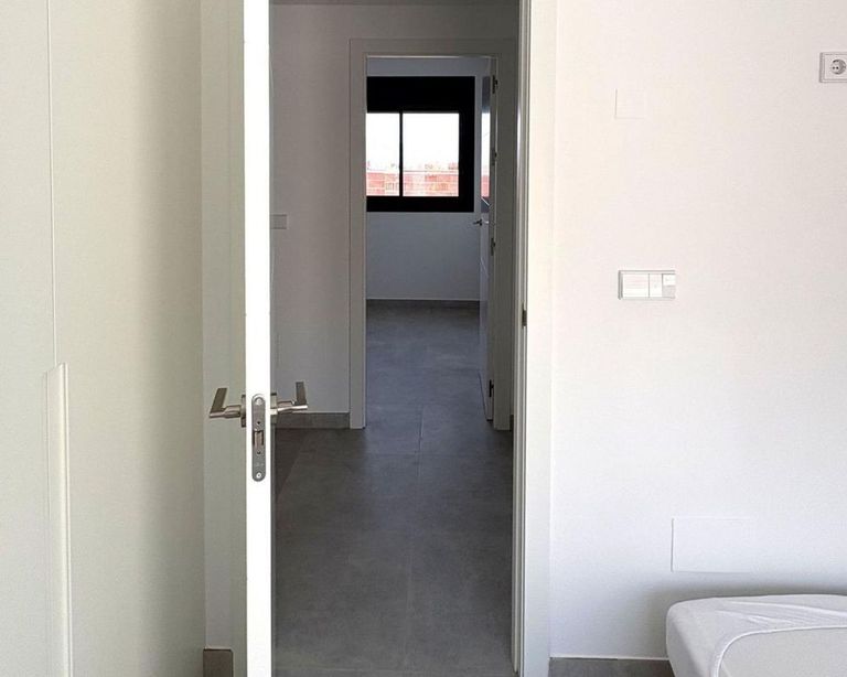 Property thumbnail 23