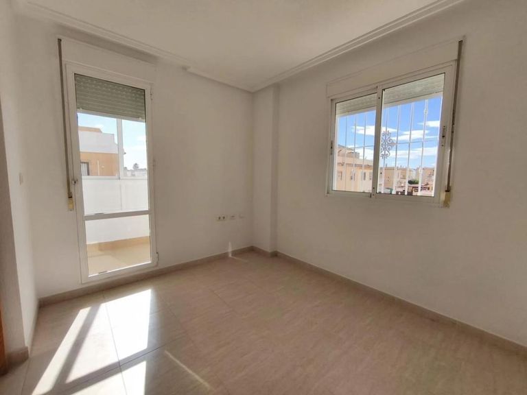 Property thumbnail 28