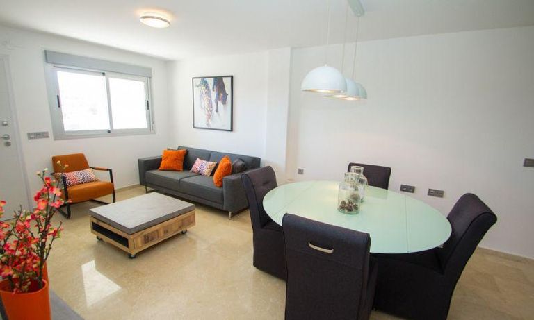 Property thumbnail 7