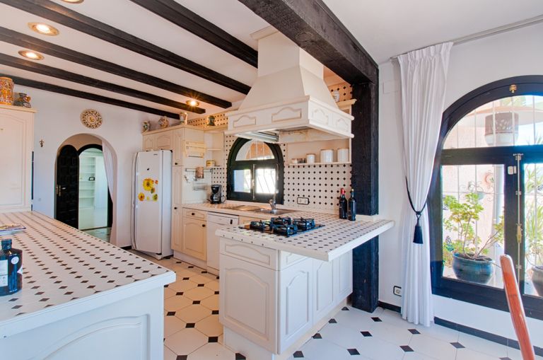 Property thumbnail 18