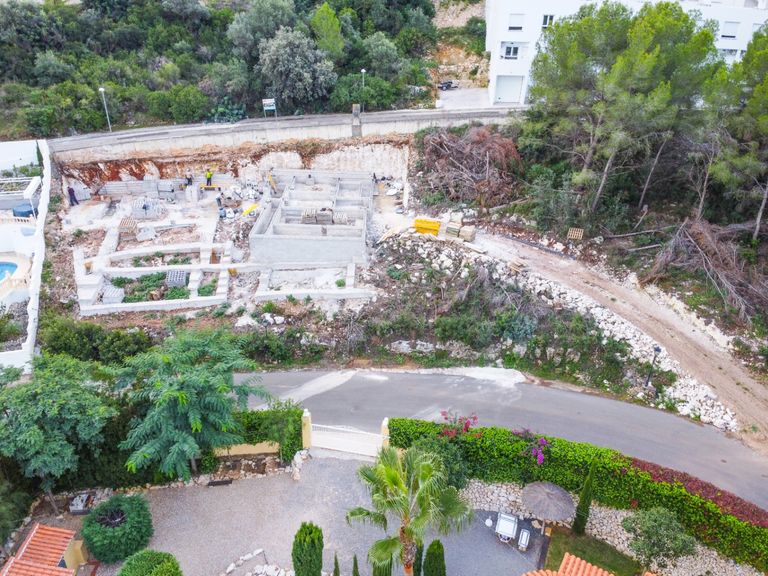Property thumbnail 6