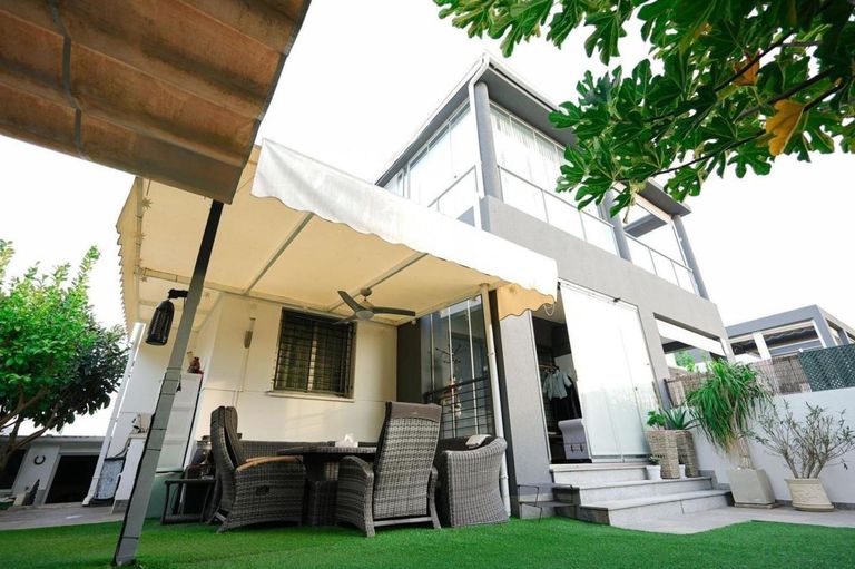 Property thumbnail 1