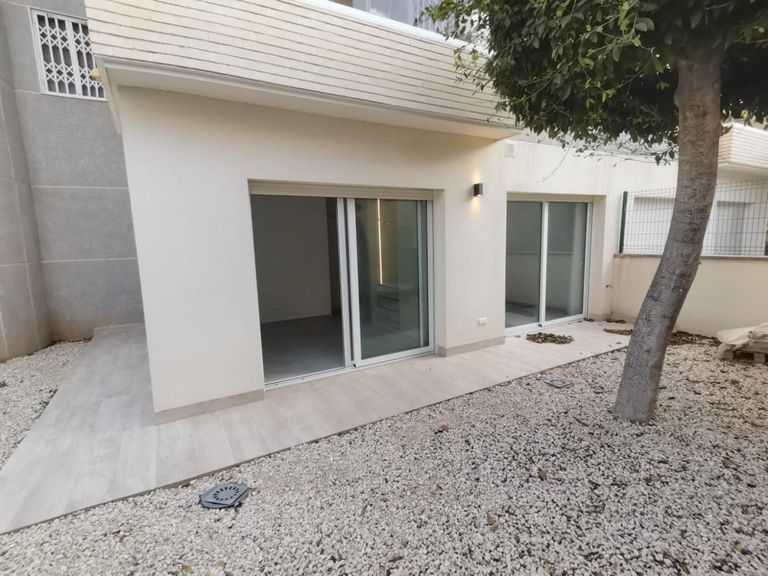 Property thumbnail 36