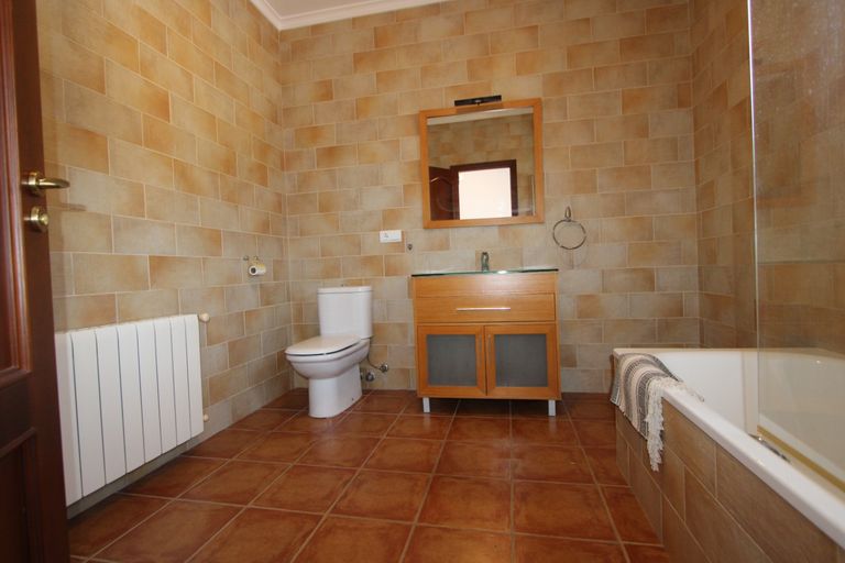 Property thumbnail 15