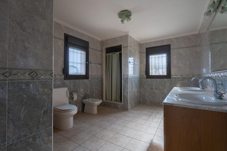 Property thumbnail 18