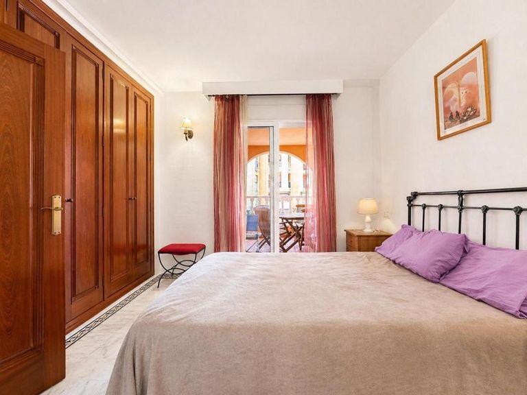 Property thumbnail 8