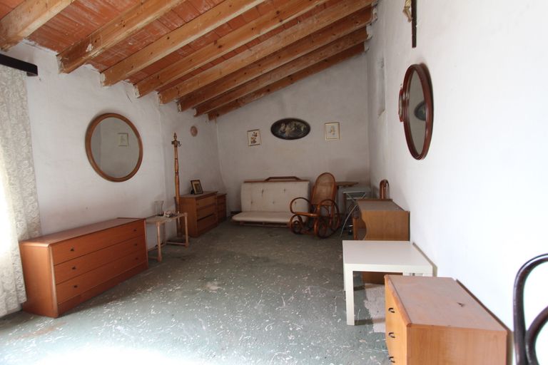 Property thumbnail 12