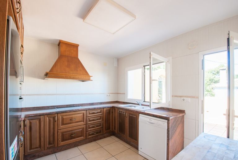 Property thumbnail 9
