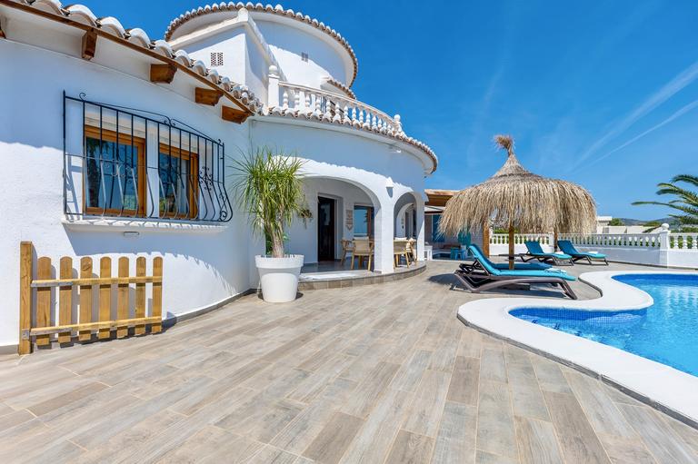 Property thumbnail 1