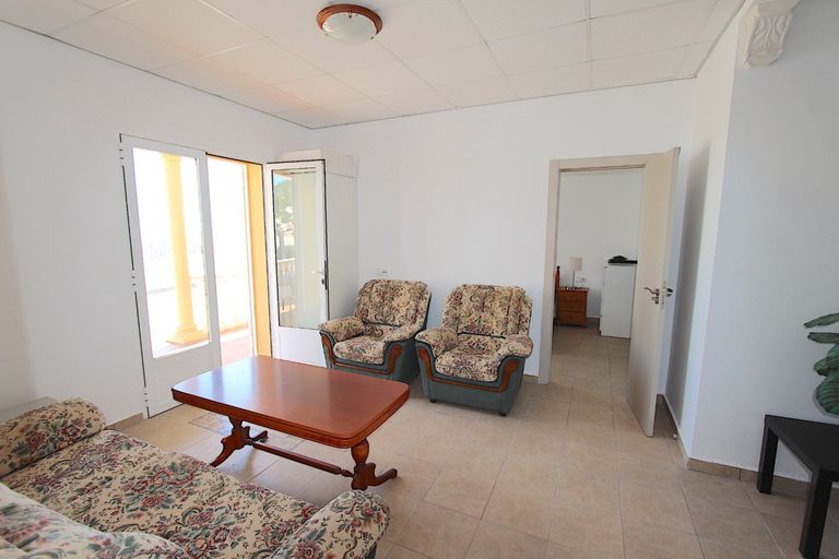 Property thumbnail 9