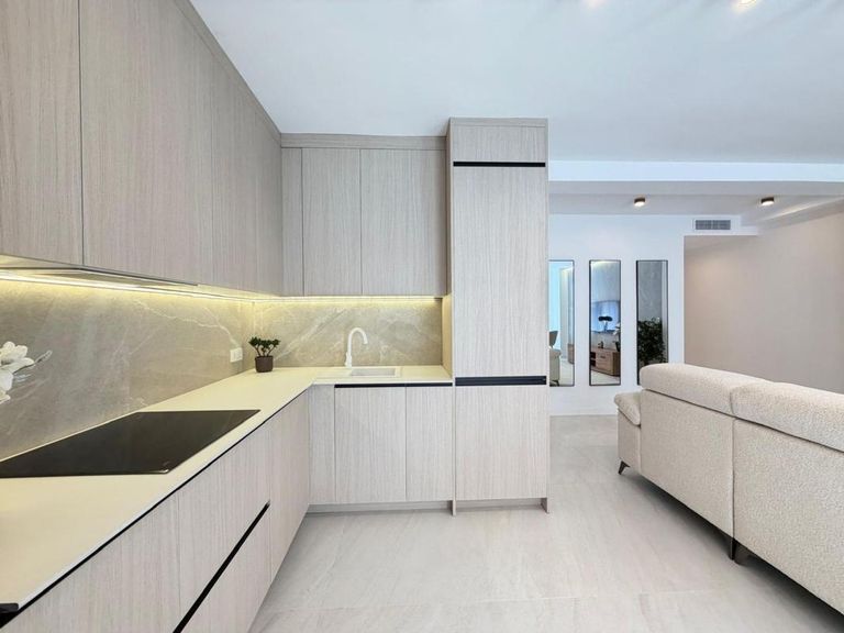 Property thumbnail 18