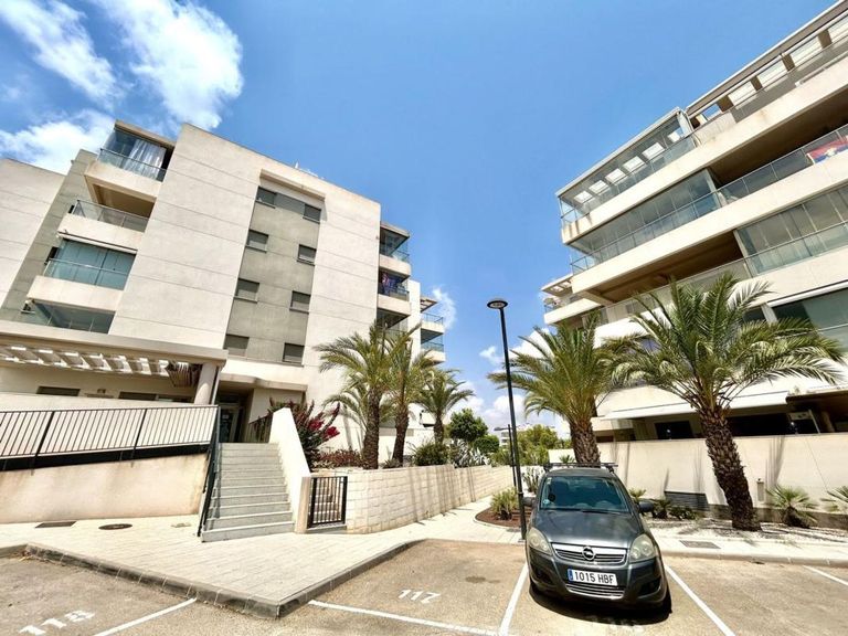 Property thumbnail 1