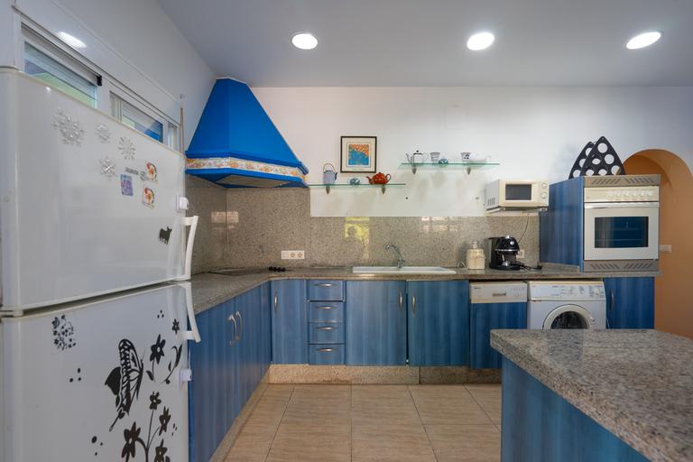 Property thumbnail 1