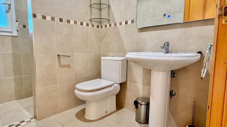 Property thumbnail 18