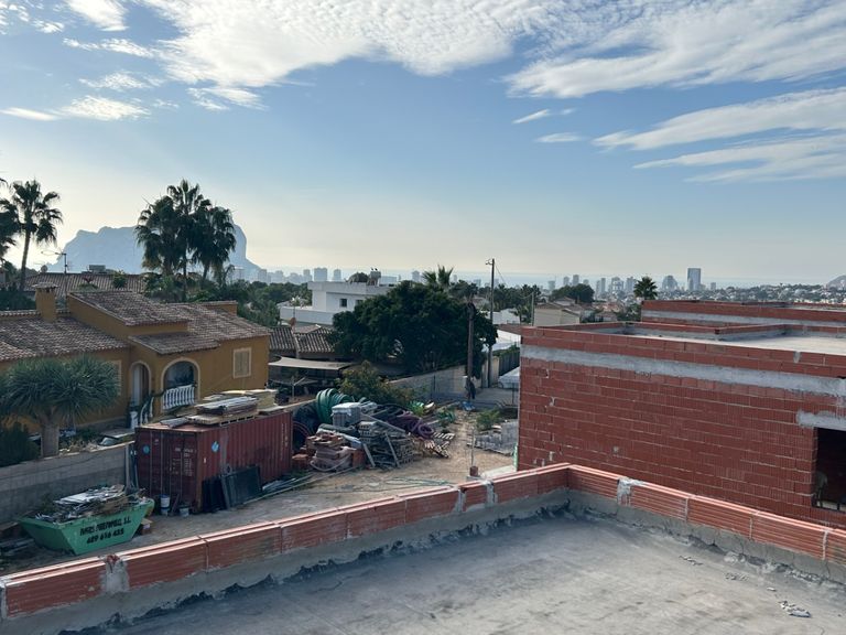 Property thumbnail 3