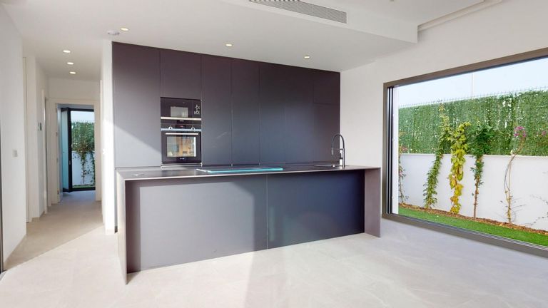 Property thumbnail 8