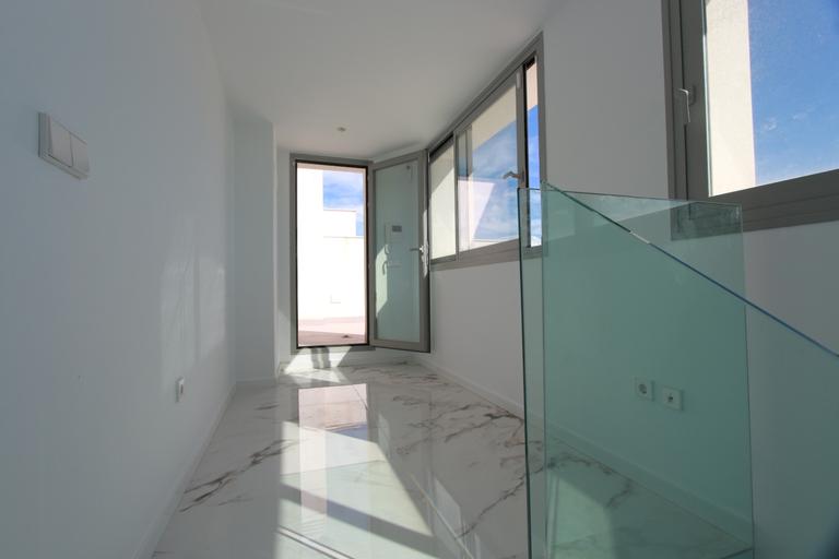 Property thumbnail 23